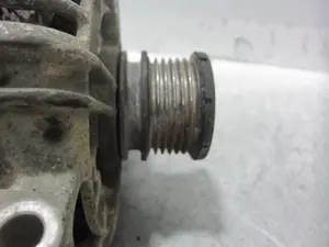 Foto de ALTERNADOR JEEP GRAND CHEROKEE (WJ/WG) 2.7 CRD CAT (163 CV / 120 KW) referencia 0124515084 foto 8
