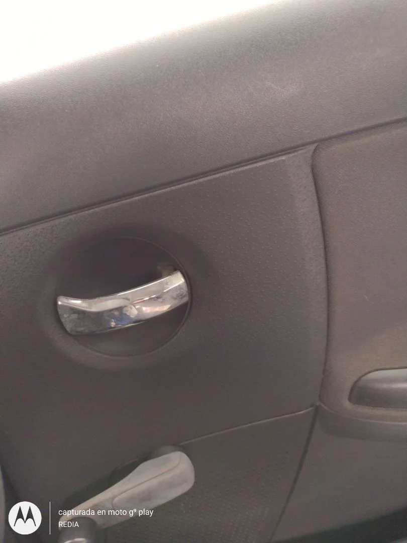 Foto de MANETA INTERIOR TRASERA DERECHA CITROEN C3 1.4 HDi (68 CV / 50 KW) referencia 914498