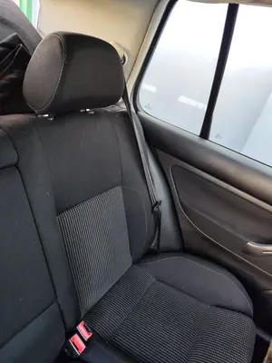 Foto de CINTURON SEGURIDAD TRASERO IZQUIERDO VOLKSWAGEN GOLF IV BERLINA (1J1)(10.1997) 1.9 TDI (131 CV / 96 KW)