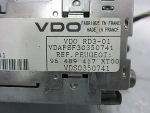 Foto de SISTEMA AUDIO / RADIO CD PEUGEOT 307 BREAK / SW (S1)(04.2002) 2.0 HDi FAP CAT (107 CV / 79 KW) referencia 96489417XT foto 4