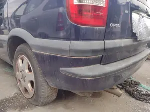 Foto de PARAGOLPES TRASERO OPEL ZAFIRA A 2.0 DTI (101 CV / 74 KW) foto 3