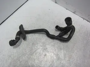 Foto de TUBO PORSCHE MACAN (95BA) referencia 95B265337A00