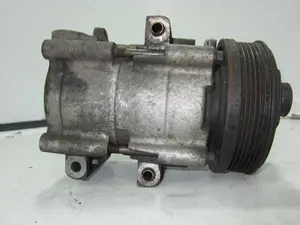 Foto de COMPRESOR AIRE ACONDICIONADO FORD FIESTA (CB1) referencia 19D629 foto 5