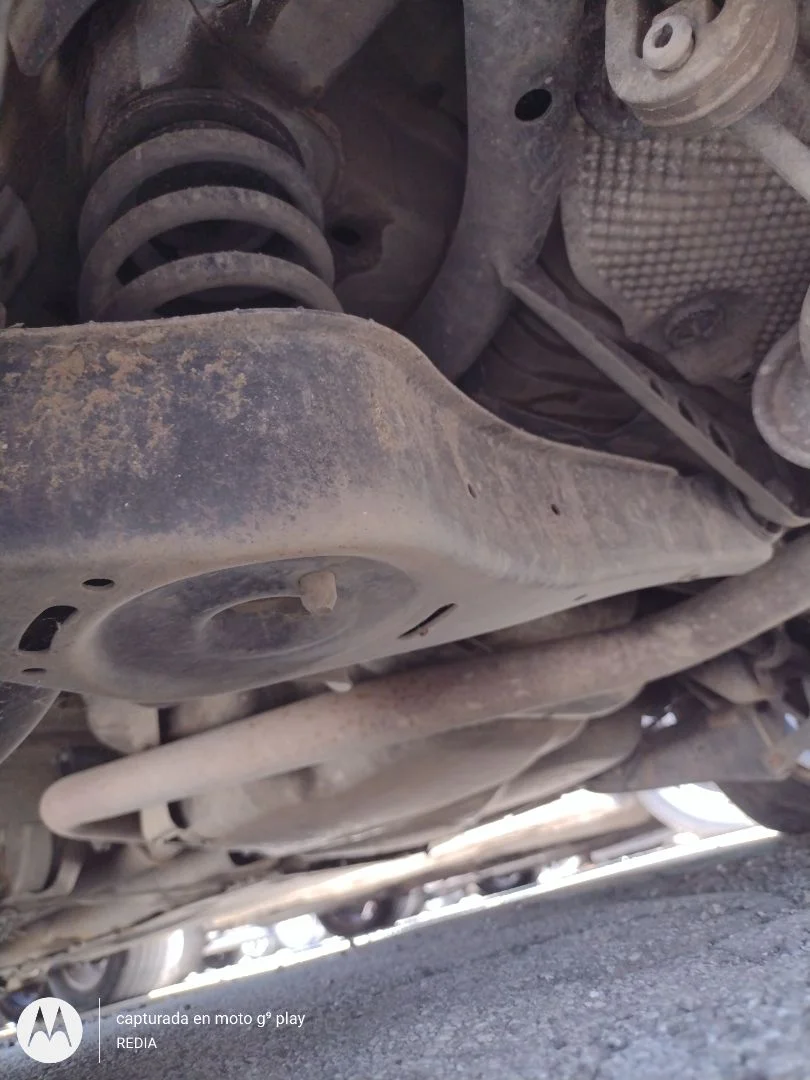Foto de PUENTE TRASERO SEAT LEON (1P1) 1.9 TDI (105 CV / 77 KW) referencia 1K0505315BM