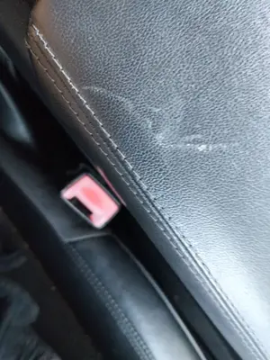 Foto de PRETENSOR AIRBAG DERECHO AUDI A5 COUPE (8T) 1.8 16V TFSI (170 CV / 125 KW)
