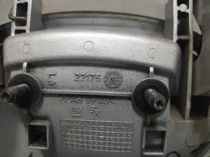 Foto de MANETA EXTERIOR DELANTERA IZQUIERDA OPEL CORSA C 1.3 16V CDTI CAT (Z 13 DT / LN9) (69 CV / 51 KW) referencia 22175 foto 2