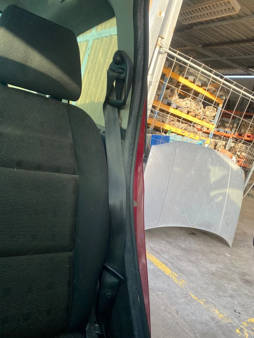 Foto de CINTURON SEGURIDAD TRASERO IZQUIERDO PEUGEOT 307 BREAK / SW (S1)(04.2002) 2.0 16V HDi FAP CAT (RHR / DW10BTED4) (136 CV / 100 KW)