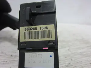 Foto de MANDO LIMPIA NISSAN MICRA (K11) 1.0 16V CAT (54 CV / 40 KW) referencia 36928B foto 3
