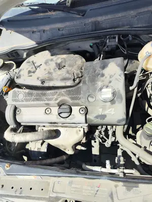 Foto de MOTOR COMPLETO SEAT IBIZA (6K1) 1.4 (60 CV / 44 KW) referencia ABD foto 3