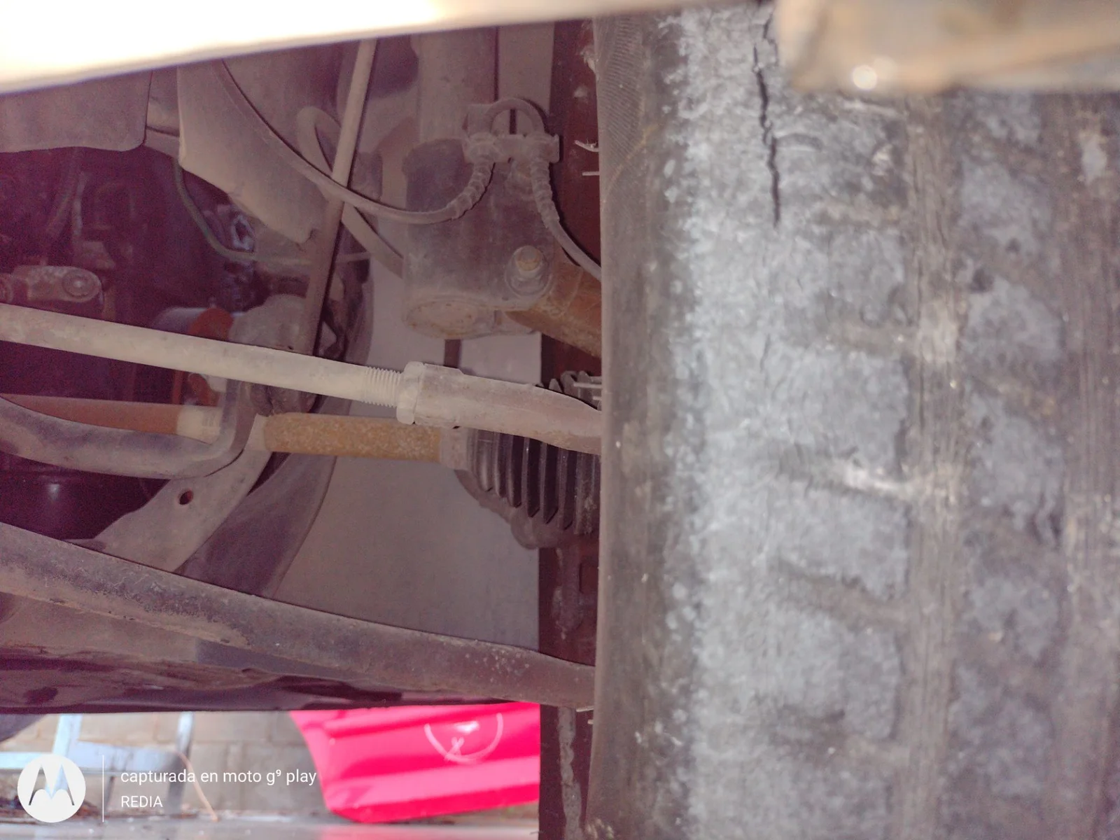 Foto de BRAZO SUSPENSION DELANTERO DERECHO RENAULT CLIO III 1.2 16V (75 CV / 55 KW)