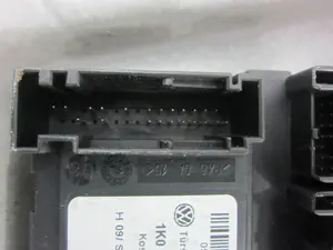 Foto de ELEVALUNAS DELANTERO IZQUIERDO VOLKSWAGEN GOLF V (1K1)(10.2003) 2.0 TDI (140 CV / 103 KW) referencia 994843106 foto 3