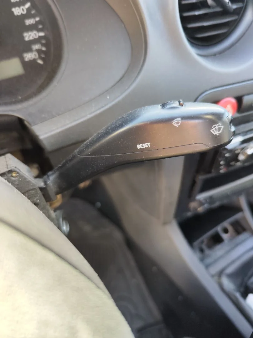 Foto de MANDO LIMPIA SEAT CORDOBA BERLINA (6L2) 1.9 TDI (131 CV / 96 KW)