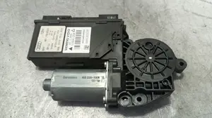Foto de MOTOR ELEVALUNAS DELANTERO DERECHO AUDI A4 BERLINA (8E) 2.0 16V TDI (170 CV / 125 KW) referencia 8E1959802H