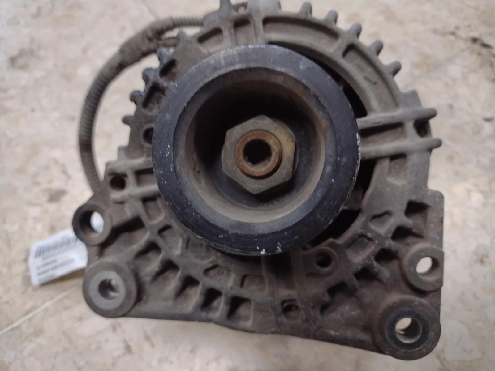 Foto de ALTERNADOR NISSAN CABSTAR 3.0 Diesel (125 CV / 92 KW) referencia 0124325097