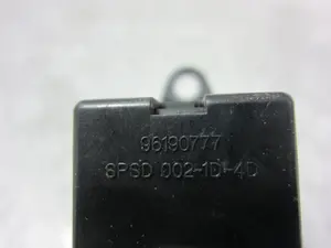 Foto de MANDO ELEVALUNAS DELANTERO DERECHO CHEVROLET REZZO 2.0 CAT (121 CV / 89 KW) referencia 96190777 foto 3