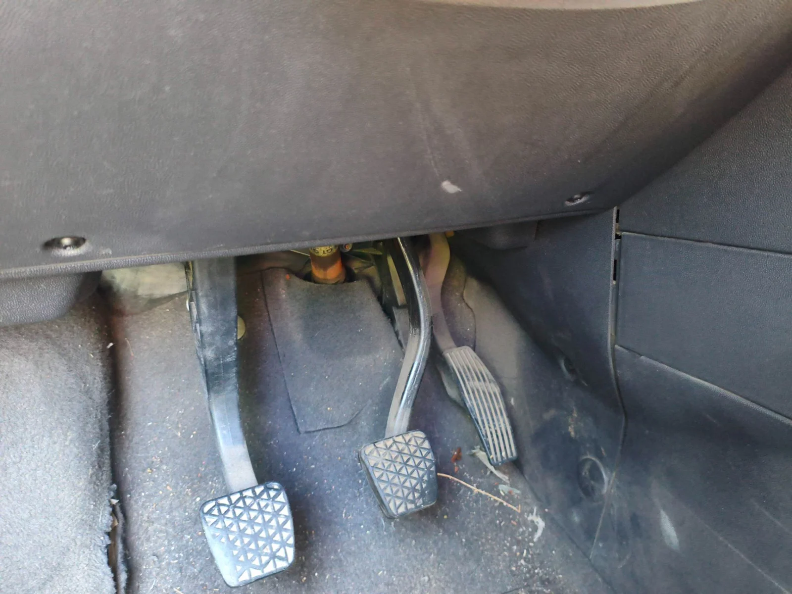 Foto de POTENCIOMETRO PEDAL OPEL MERIVA 1.7 16V DTI CAT (Y 17 DT / LR6) (75 CV / 55 KW) referencia 93389935