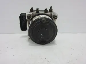 Foto de ABS KIA CARENS (RS) 2.0 Turbodiesel CAT (113 CV / 83 KW) referencia 0K2FC437A0