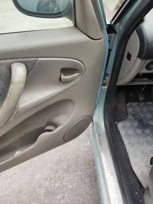 Foto de ELEVALUNAS DELANTERO IZQUIERDO CITROEN XSARA PICASSO 2.0 HDi CAT (RHY / DW10TD) (90 CV / 66 KW)