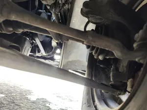 Foto de BRAZO SUSPENSION DELANTERO DERECHO FORD FOCUS BERLINA (CAP) 1.6 TDCi CAT (90 CV / 66 KW)