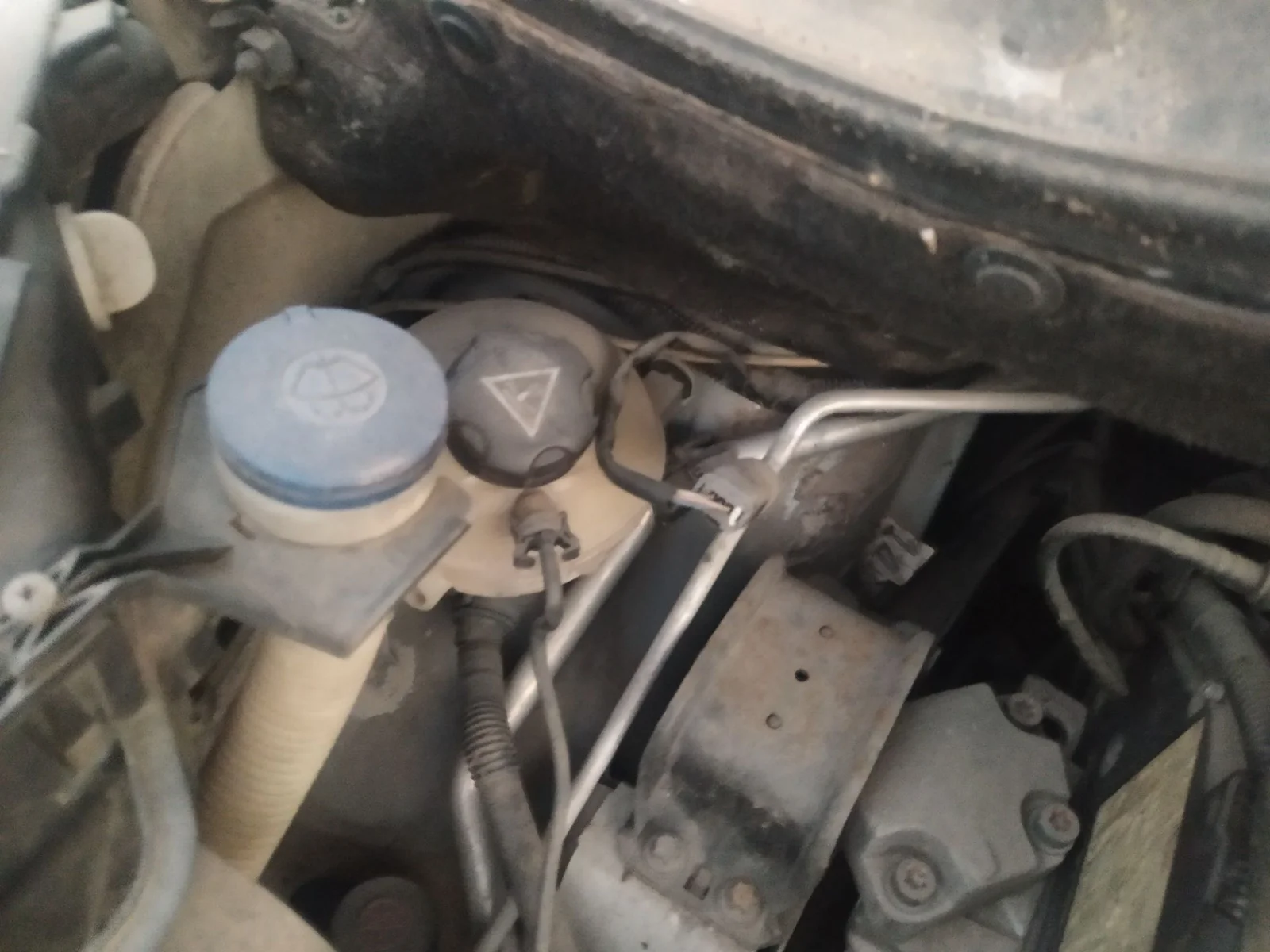 Foto de DEPOSITO EXPANSION CITROEN C4 PICASSO 1.6 HDi FAP (112 CV / 82 KW) referencia 1323Y8