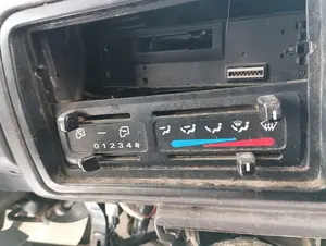 Foto de MANDO CALEFACCION / AIRE ACONDICIONADO NISSAN CABSTAR E 3.0 Diesel (120 CV / 88 KW)