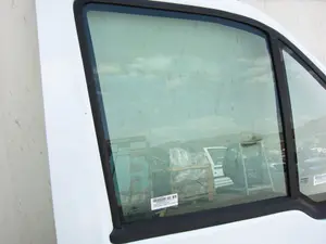 Foto de LUNA DELANTERA DERECHA FORD TOURNEO CONNECT (TC7) 1.8 TDCi CAT (75 CV / 55 KW)