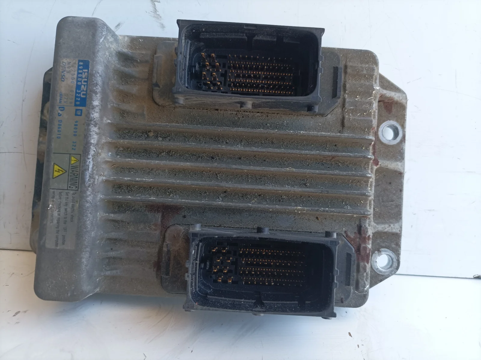 Foto de CENTRALITA MOTOR UCE RENAULT TWINGO I (C06) 1.2 (54 CV / 40 KW) referencia 98000322