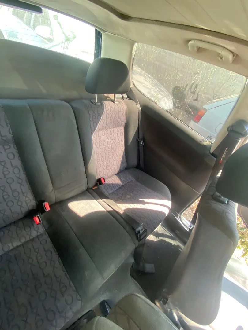 Foto de ASIENTOS TRASERO IZQUIERDO VOLKSWAGEN POLO III (6N1) 1.4 (60 CV / 44 KW) referencia 6N0885805F FKZ