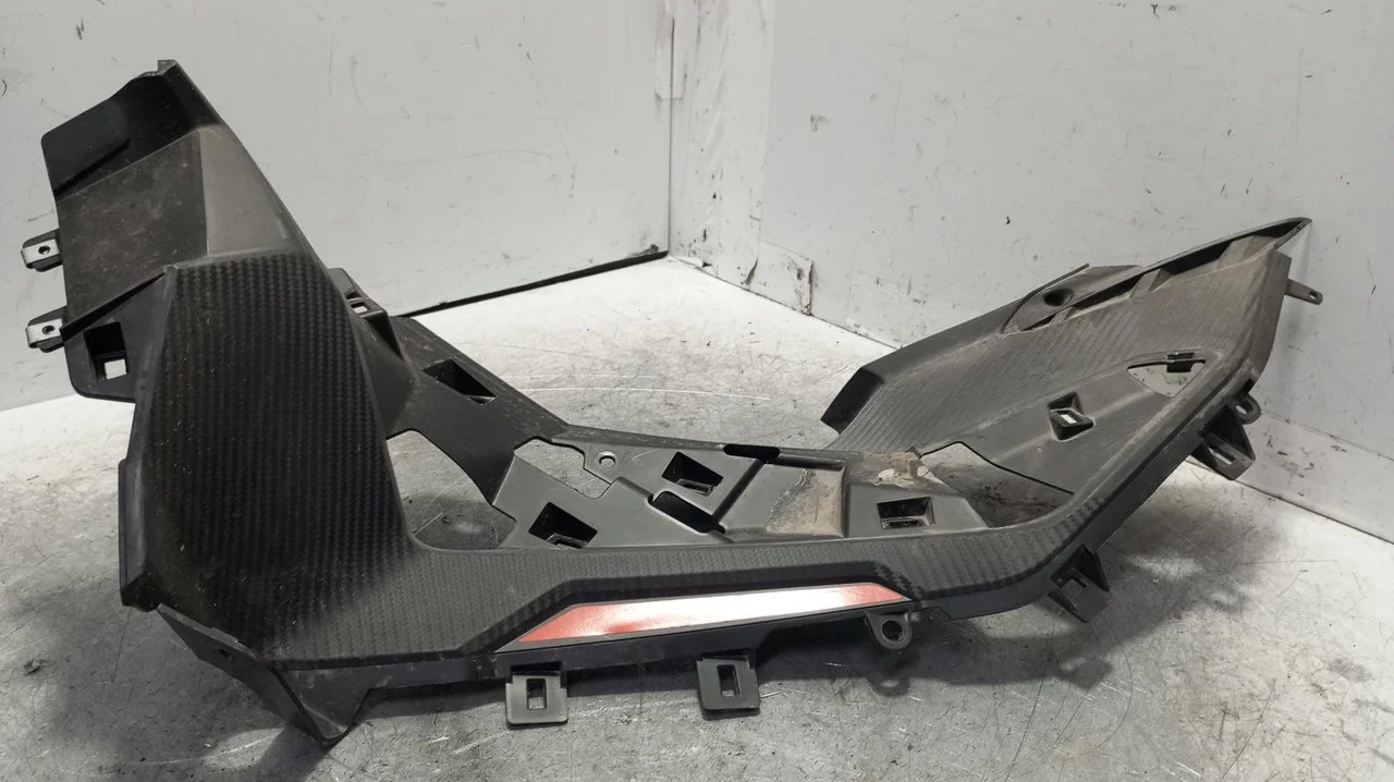 Foto de NO IDENTIFICADO APRILIA SR-GT 125 referencia 1B008124