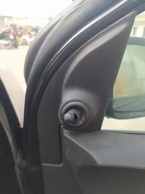 Foto de RETROVISOR DERECHO NISSAN NOTE (E11E) 1.4 CAT (88 CV / 65 KW)