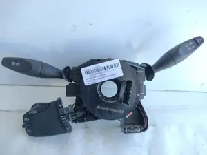 Foto de MANDO MULTIFUNCION FORD FOCUS BERLINA (CAK) 1.8 TDDI Turbodiesel CAT (90 CV / 66 KW) referencia PS2010311