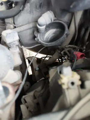 Foto de CLAXON LAND ROVER RANGE ROVER (LM) 4.4 V8 CAT (306 CV / 225 KW)