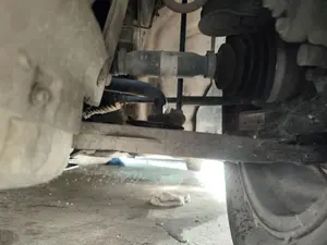 Foto de BRAZO SUSPENSION DELANTERO IZQUIERDO OPEL VECTRA C BERLINA 2.2 16V DTI CAT (Y 22 DTR / L50) (125 CV / 92 KW)
