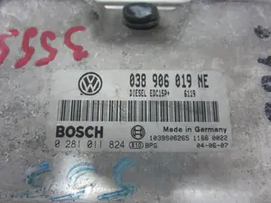 Foto de CENTRALITA MOTOR UCE SEAT CORDOBA BERLINA (6L2) 1.9 TDI (101 CV / 74 KW) referencia 038906019NE foto 3
