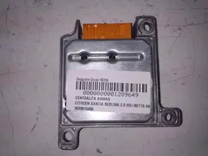 Foto de CENTRALITA AIRBAG CITROEN XANTIA BERLINA 2.0 HDi CAT (RHY / DW10TD) (90 CV / 66 KW) referencia 9639015480 foto 4