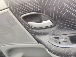 Foto de MANETA INTERIOR TRASERA DERECHA RENAULT LAGUNA II (BG0) 1.8 CAT (120 CV / 88 KW)