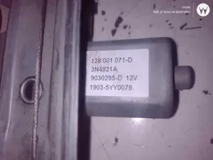 Foto de ELEVALUNAS DELANTERO DERECHO RENAULT CLIO IV referencia 128001071D foto 3