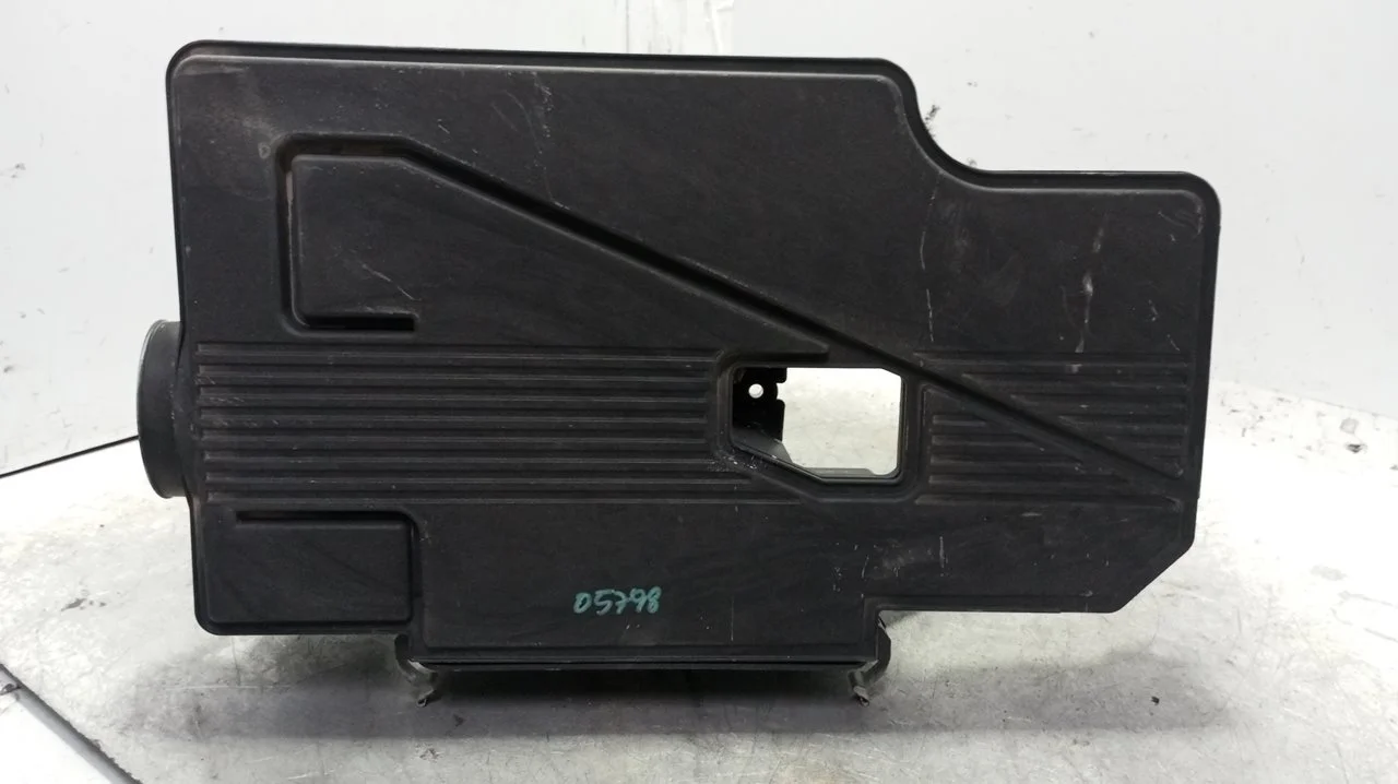 Foto de CAJA FILTRO AIRE SUZUKI SX4 (RW/EY) 1.6 16V CAT (107 CV / 79 KW) referencia 79JA01