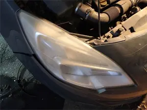 Foto de FARO DERECHO OPEL MERIVA B