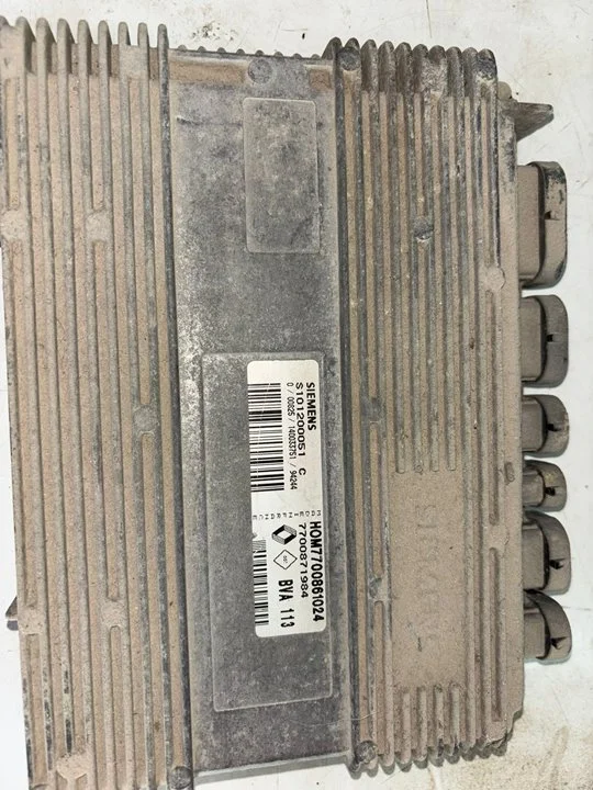 Foto de MODULO ELECTRONICO RENAULT LAGUNA II (BG0) referencia 7700871984