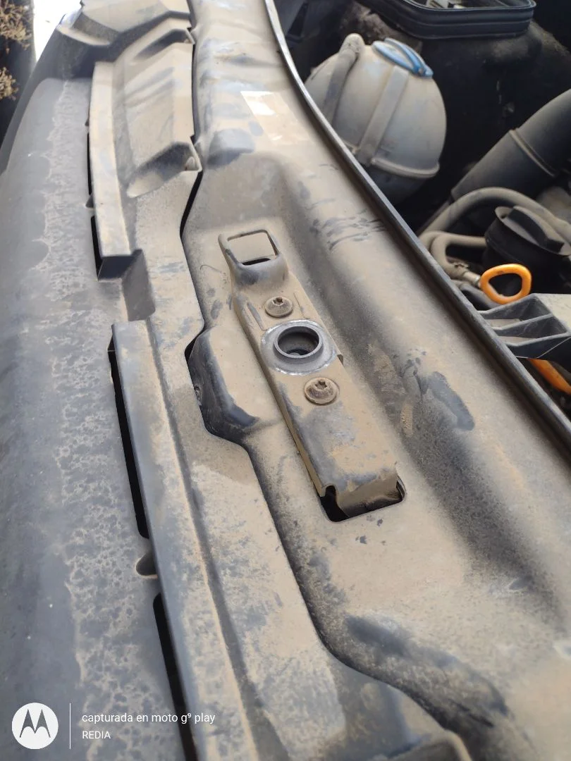 Foto de CERRADURA CAPO VOLKSWAGEN CRAFTER FURGÓN (2E) 2.5 TDI DPF (109 CV / 80 KW) referencia 2E0823501