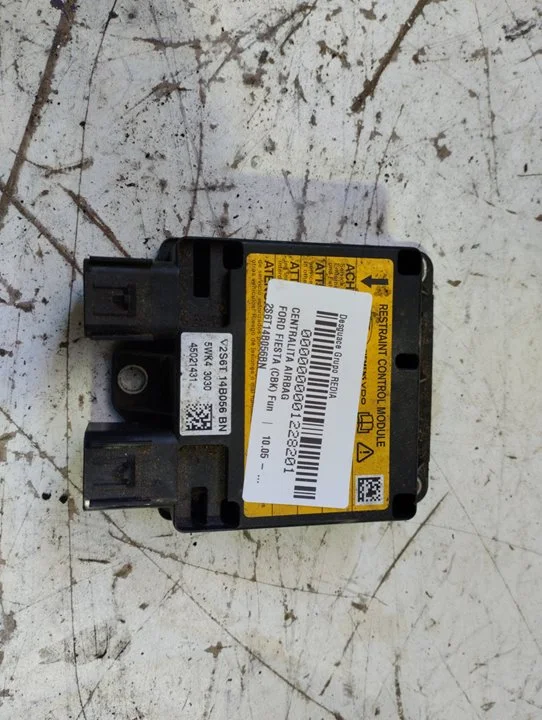 Foto de CENTRALITA AIRBAG FORD FIESTA (CBK) 1.6 16V CAT (101 CV / 74 KW) referencia 2S6T14B056BN