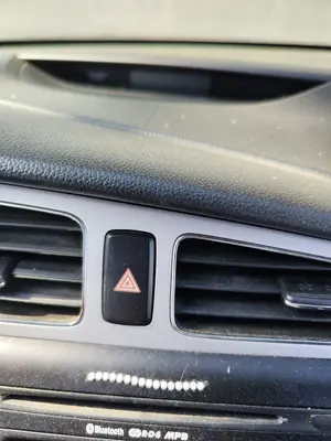 Foto de WARNING KIA CEED (JD) 1.4 CAT (99 CV / 73 KW)