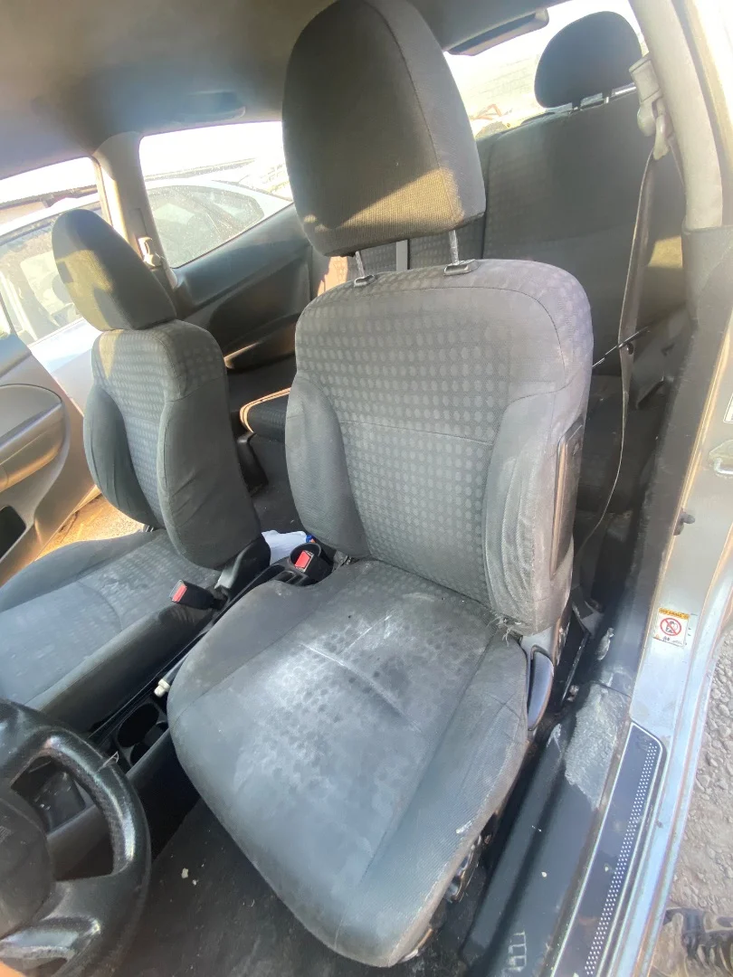 Foto de ASIENTO DELANTERO IZQUIERDO HONDA CIVIC BERLINA 3 PUERTAS (EP) 1.6 VTEC CAT (D 16 V 1) (110 CV / 81 KW)