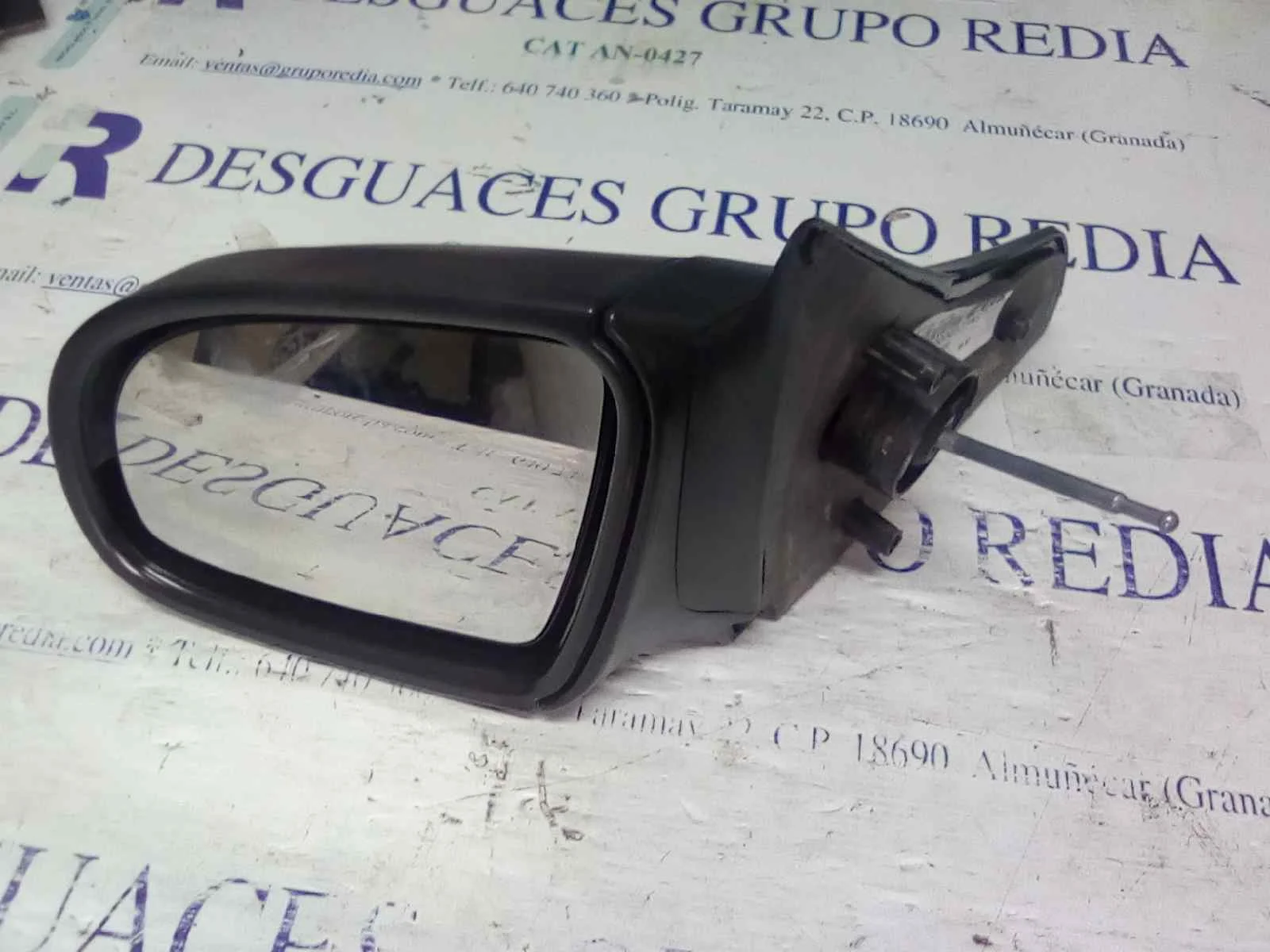 Foto de RETROVISOR IZQUIERDO OPEL CORSA B