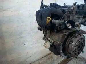 Foto de MOTOR COMPLETO FORD FOCUS BERLINA (CAK) referencia FYDB foto 15