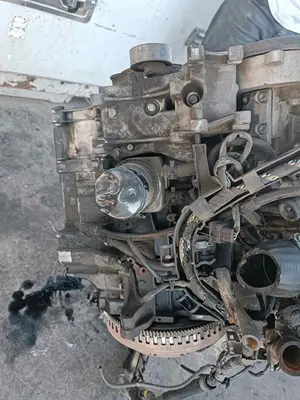 Foto de MOTOR COMPLETO PEUGEOT 607 (S1)(12.2000) referencia 4HX foto 8