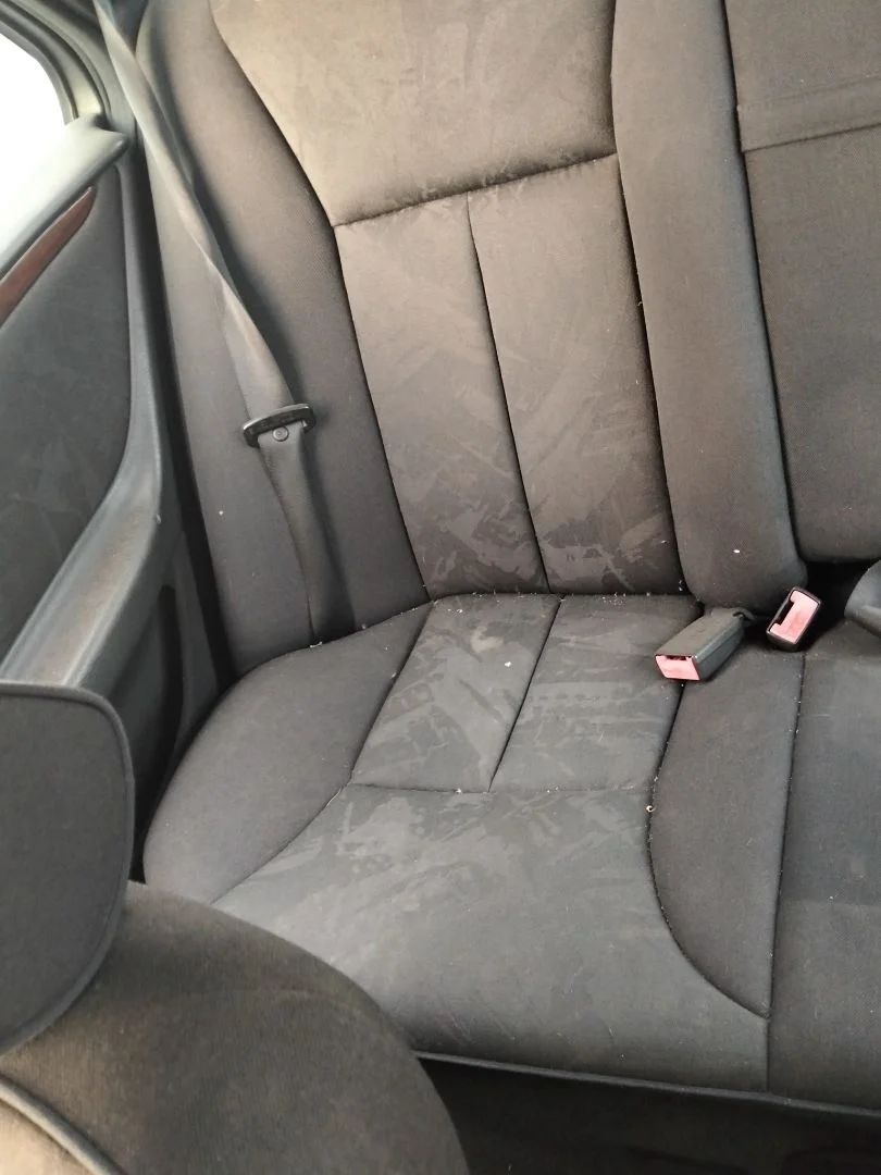 Foto de ASIENTO TRASERO MEDIO MERCEDES-BENZ CLASE E (BM 210) BERLINA 3.0 Diesel CAT (136 CV / 100 KW)