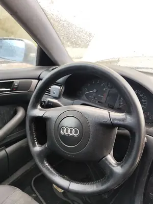 Foto de VOLANTE AUDI A6 BERLINA (4B2) 2.4 V6 30V (165 CV / 121 KW) referencia 4B0419091BKFKZ