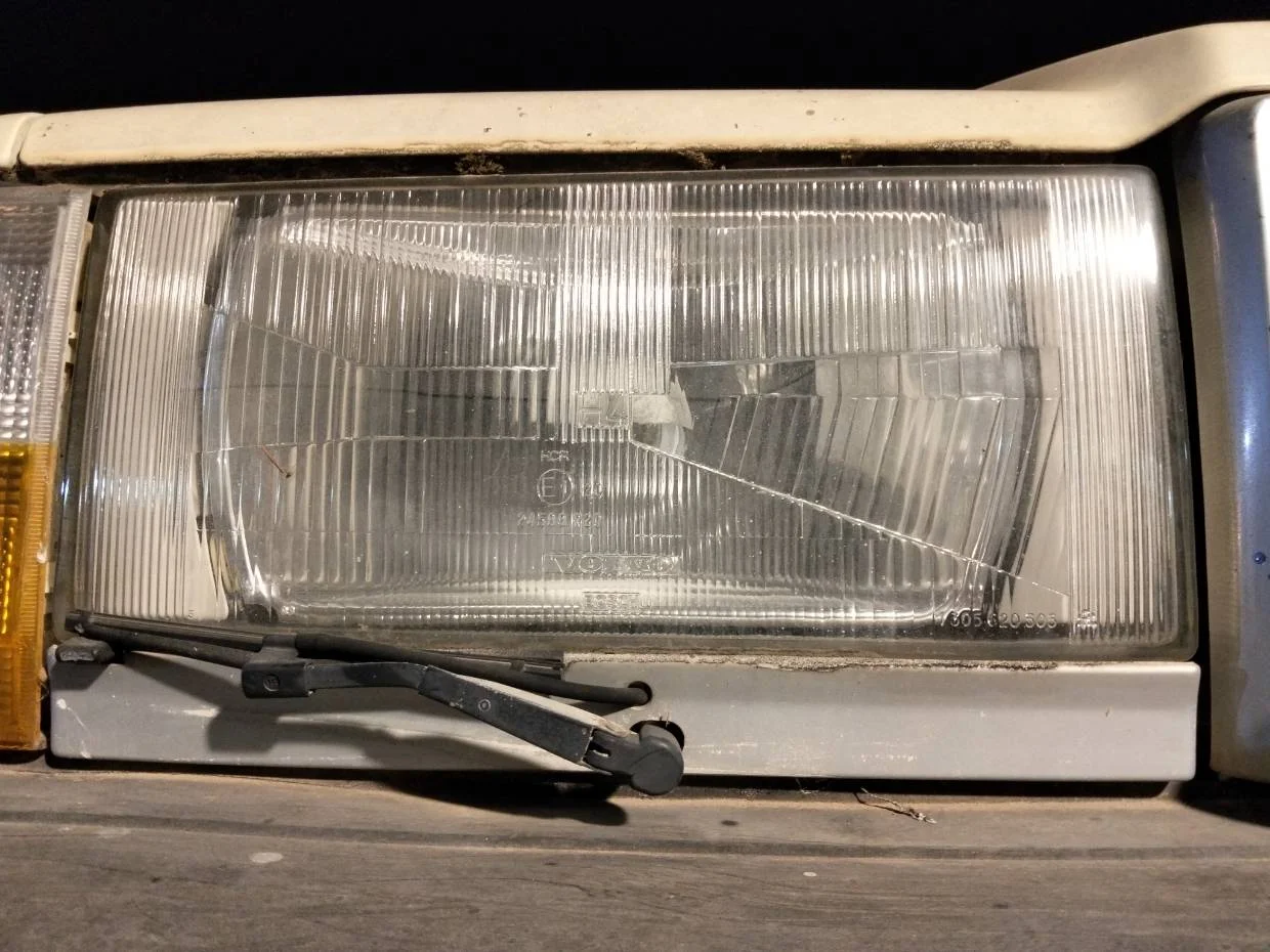 Foto de FARO DERECHO VOLVO SERIE 740 BERLINA/FAMILIAR